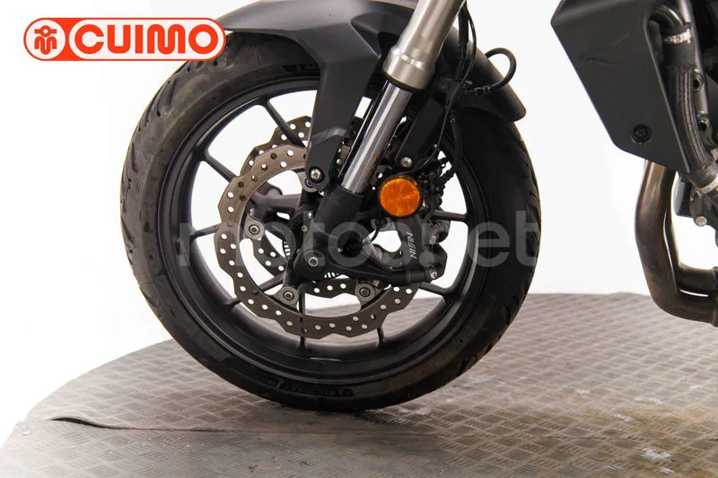 Honda CB750 Hornet - Vista 23