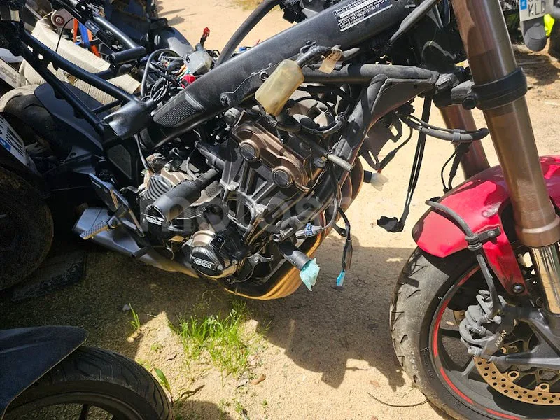 Honda CBR650R - Vista 5