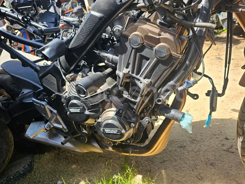 Honda CBR650R - Vista 6