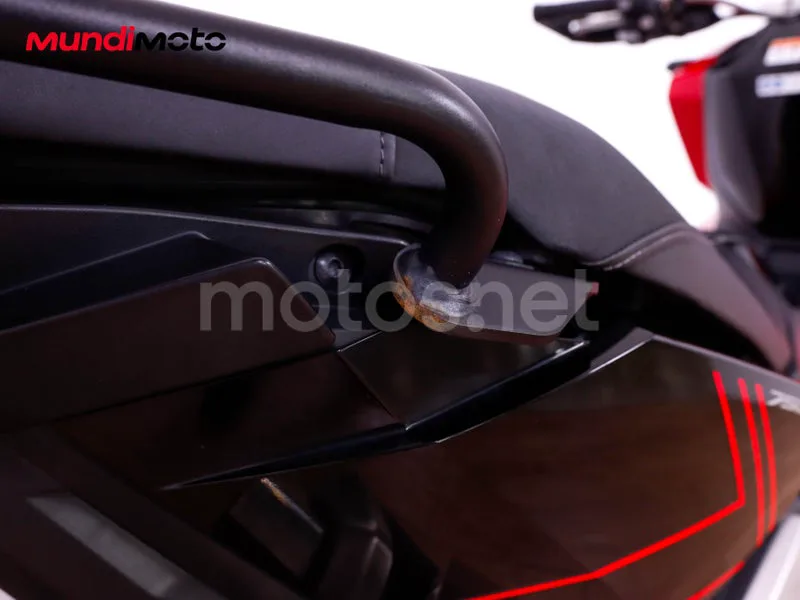 Honda X-ADV - Vista 21