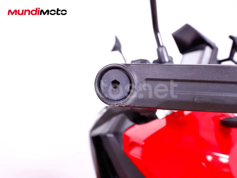 Honda X-ADV - Vista 30