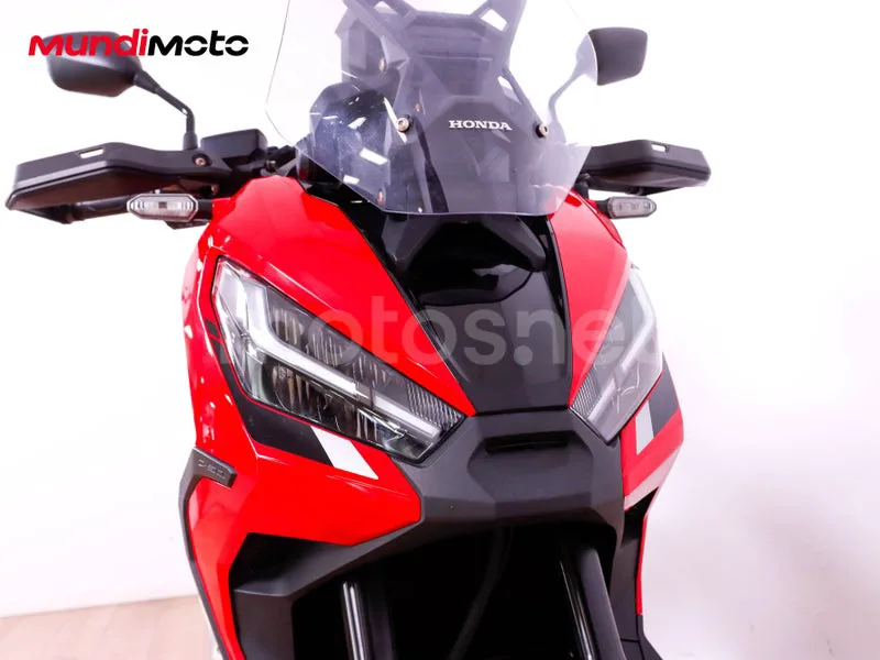 Honda X-ADV - Vista 5