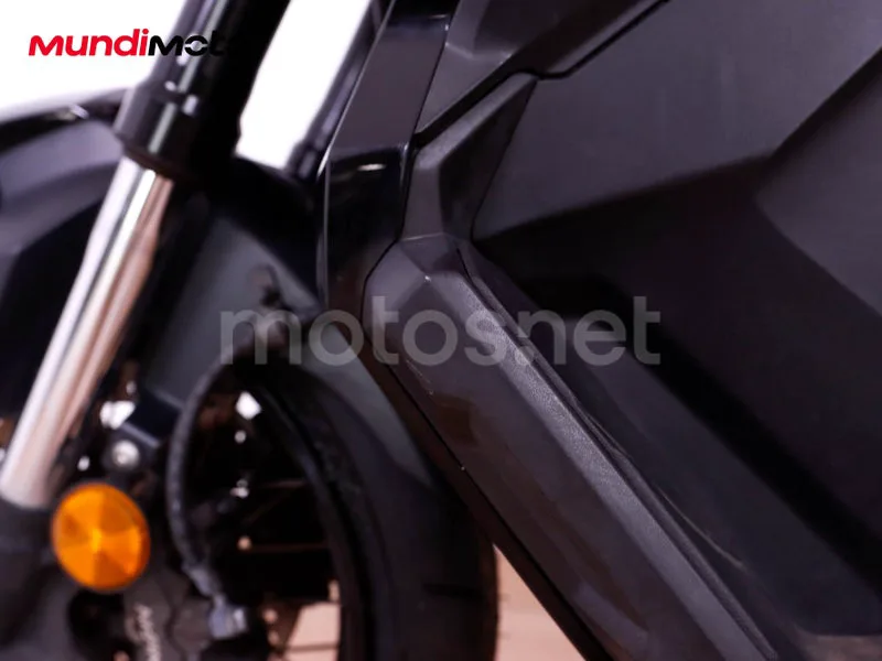 Honda X-ADV - Vista 43