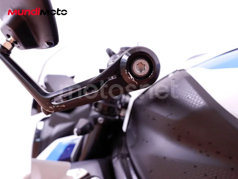 BMW M 1000 R - Vista 16
