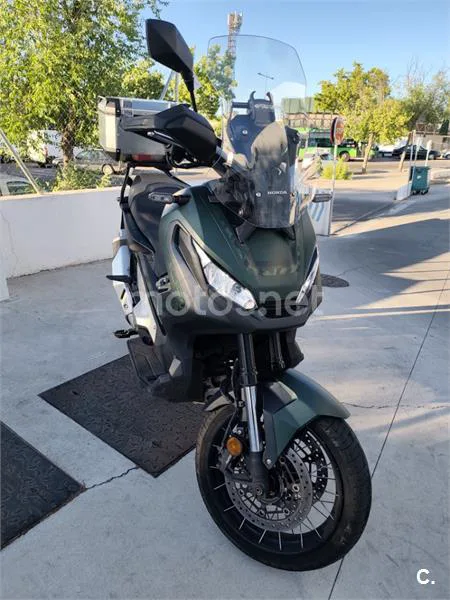 Honda X-ADV - Vista 14