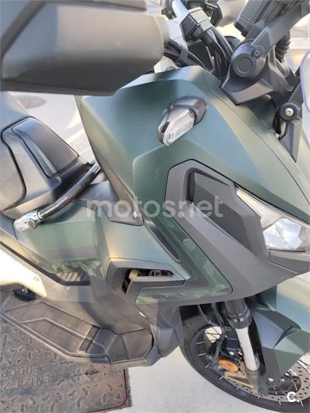 Honda X-ADV - Vista 15