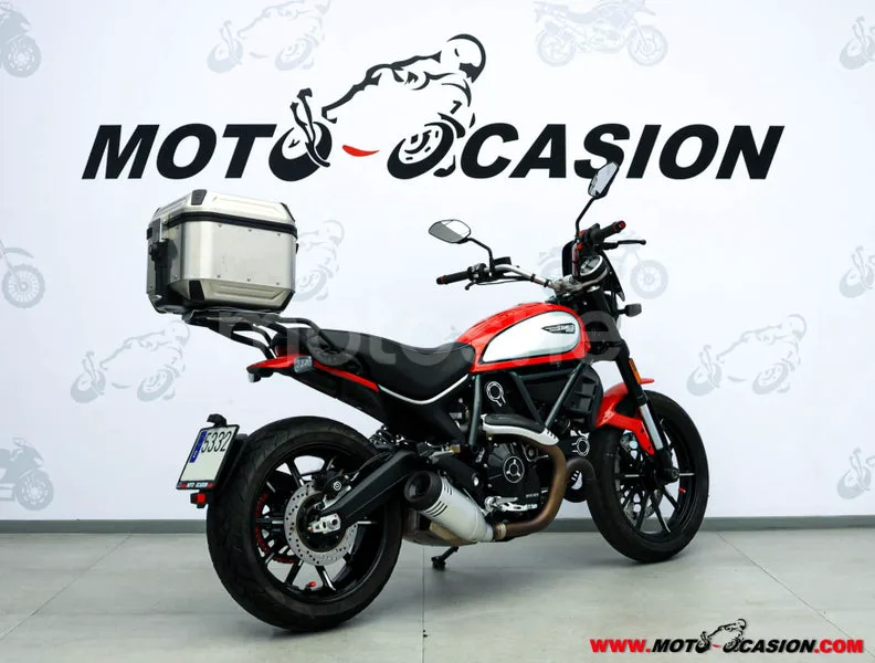 Ducati Scrambler - Vista 3