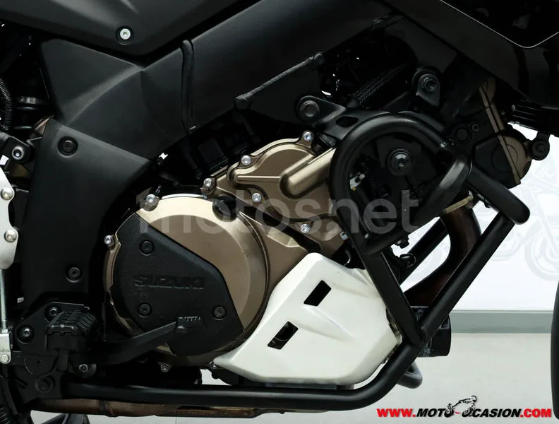 Suzuki V-Strom 1050 - Vista 5