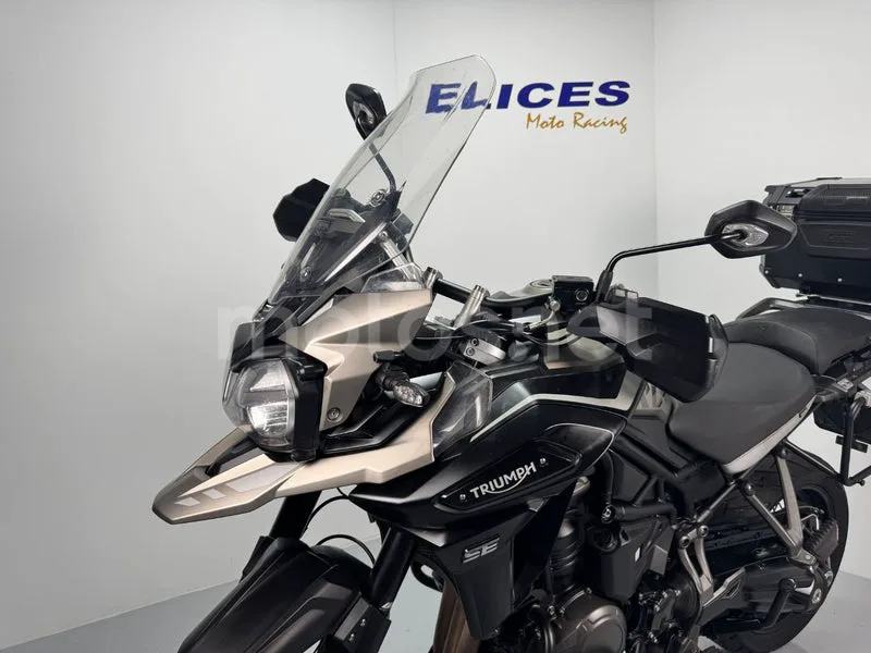 Triumph Tiger 1200 - Vista 24