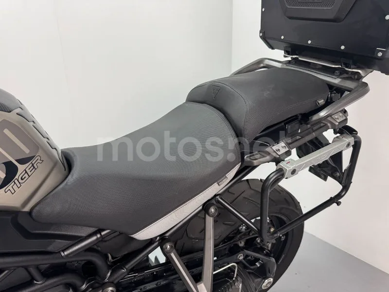 Triumph Tiger 1200 - Vista 26