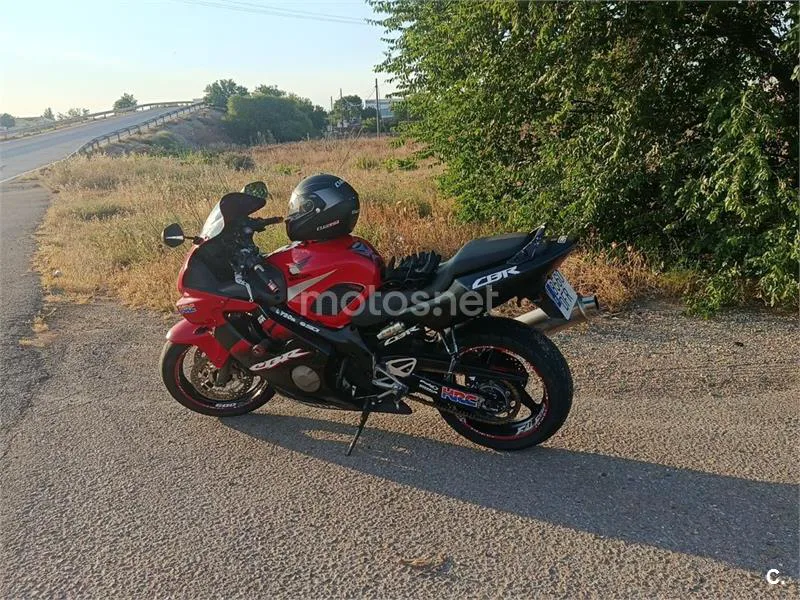 Honda CBR600F 2490 € 2005 Madrid - 1