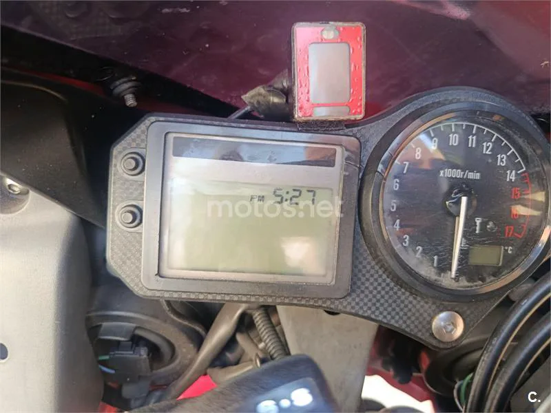 Honda CBR600F - Vista 7
