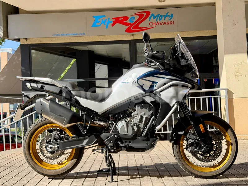 CFMOTO 800MT 7190 € 2024 Cáceres - 2