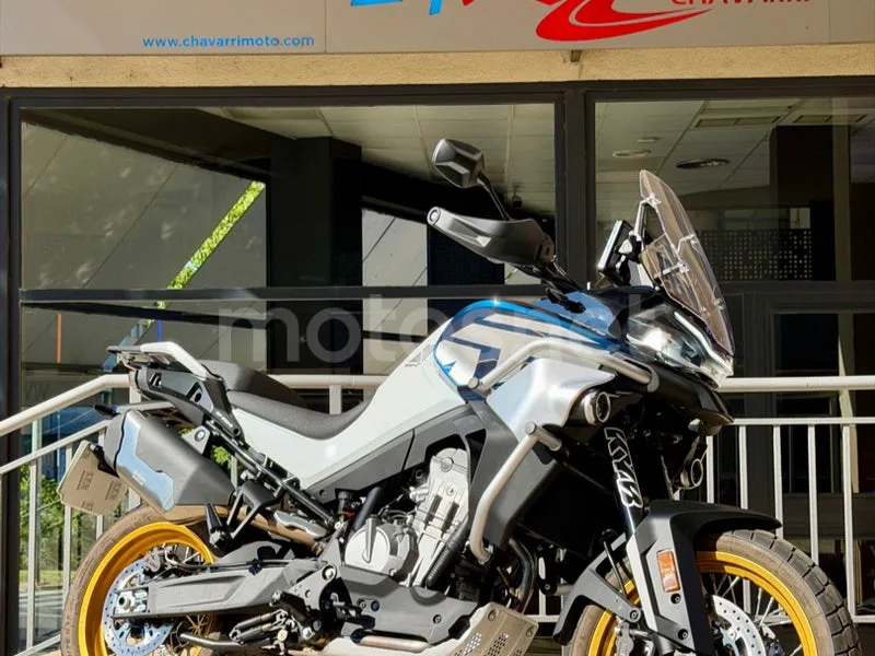 CFMOTO 800MT - Vista 13
