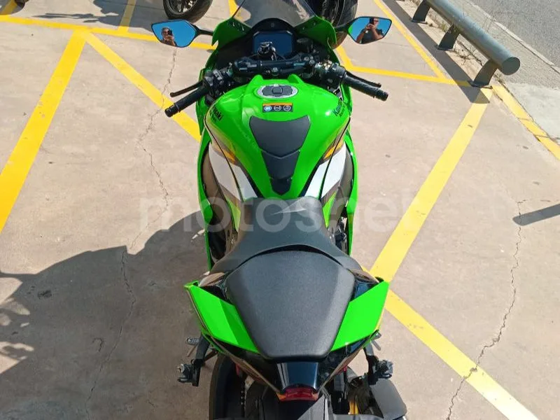 Kawasaki Ninja ZX-10R - Vista 7