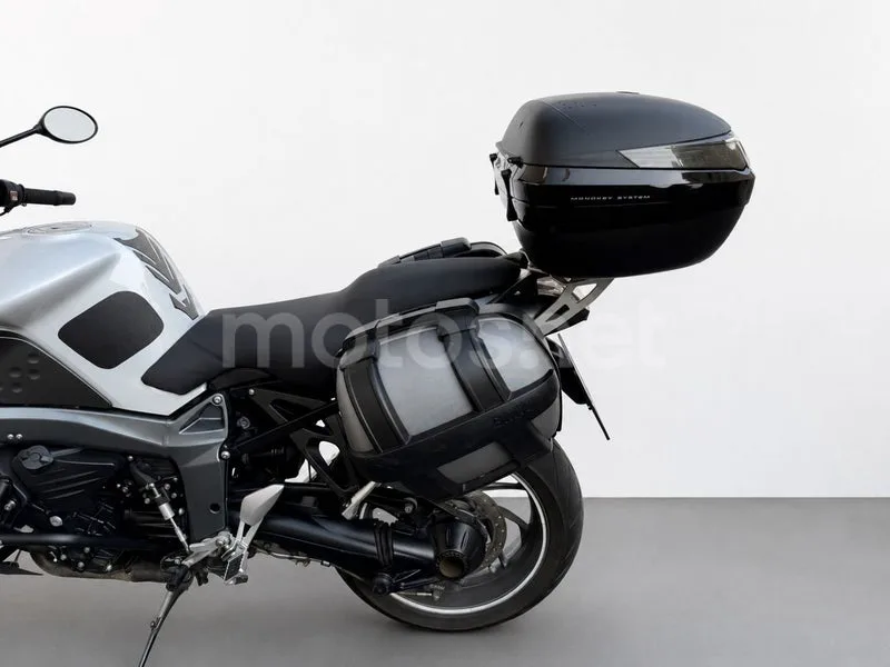 BMW K 1300 R - Vista 9