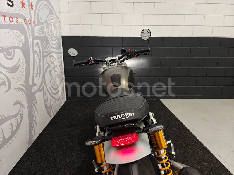 Triumph Speed Twin 1200 - Vista 11