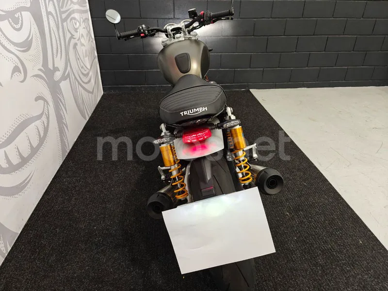 Triumph Speed Twin 1200 - Vista 12