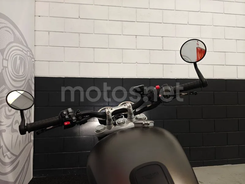 Triumph Speed Twin 1200 - Vista 7