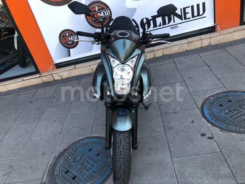 Kawasaki ER-6n 2299 € 2012 Madrid - 2