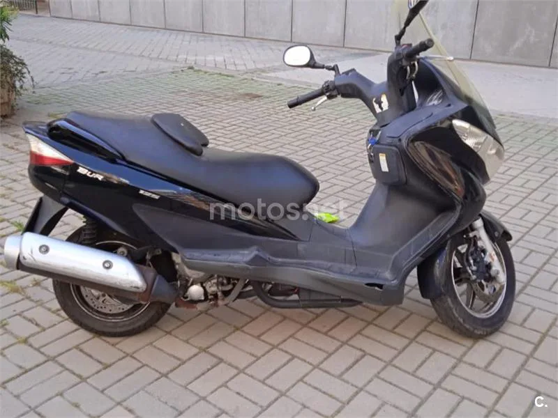 Suzuki Burgman 125 - Vista 6