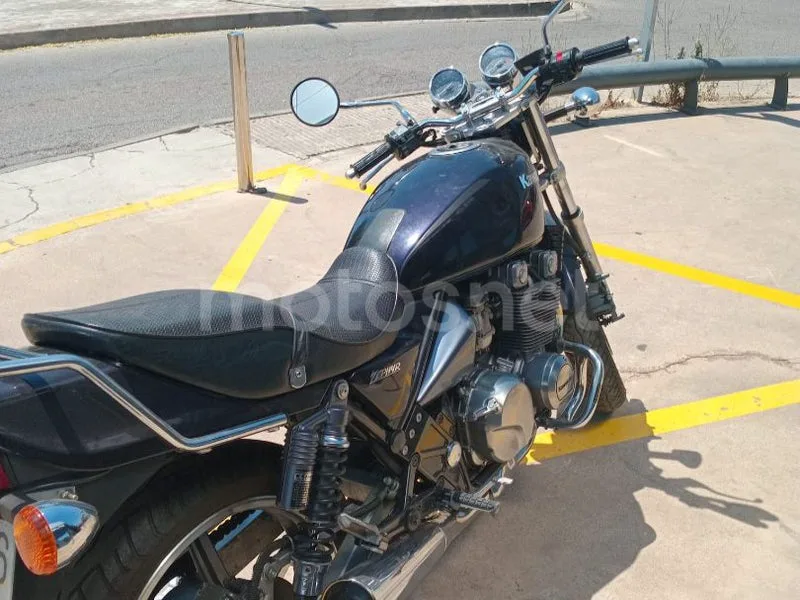 Kawasaki Zephyr 550 - Vista 5