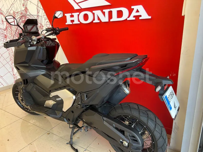 Honda X-ADV - Vista 3