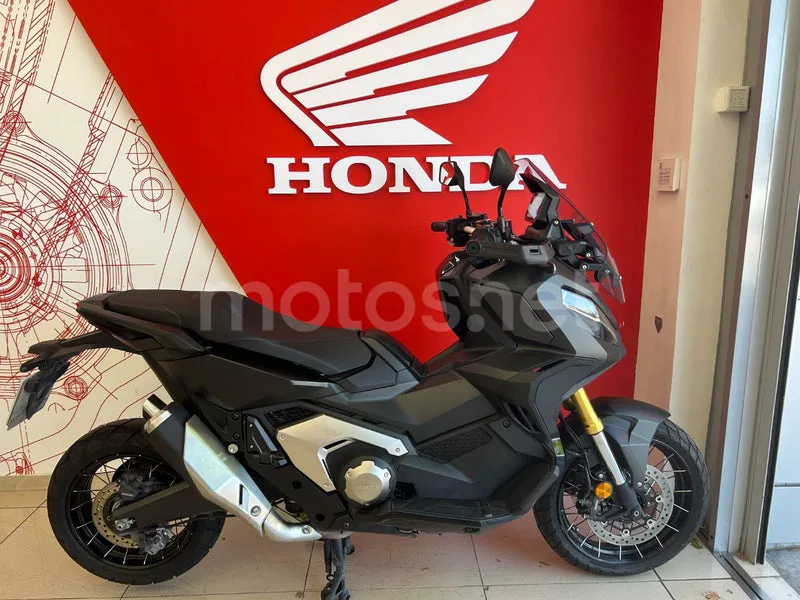 Honda X-ADV - Vista 4