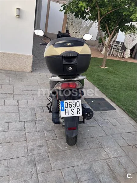 Kymco Agility 125 700 € 2013 Badajoz - 1