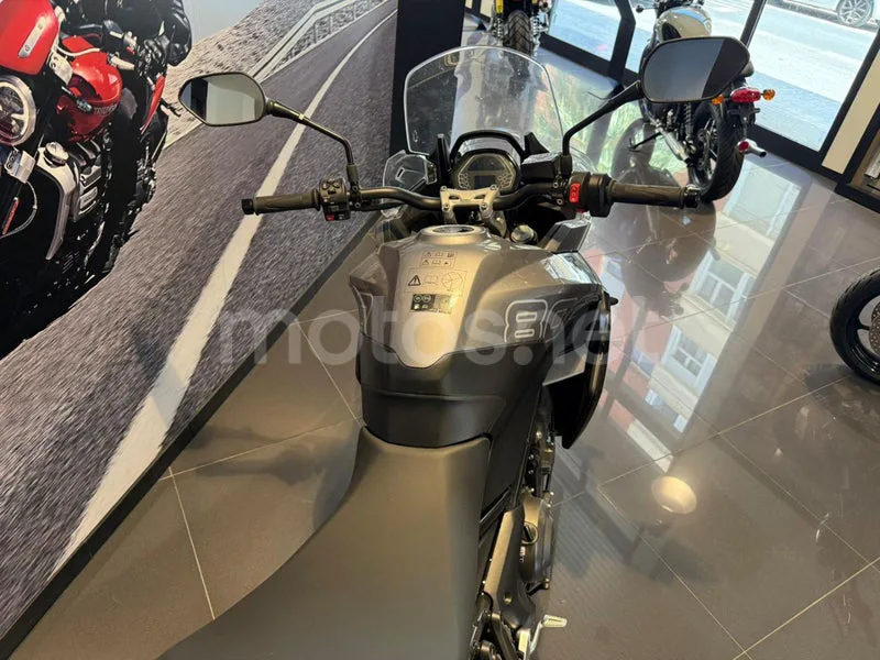 Triumph Tiger Sport 800 - Vista 3
