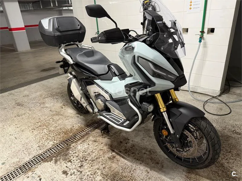 Honda X-ADV - Vista 4