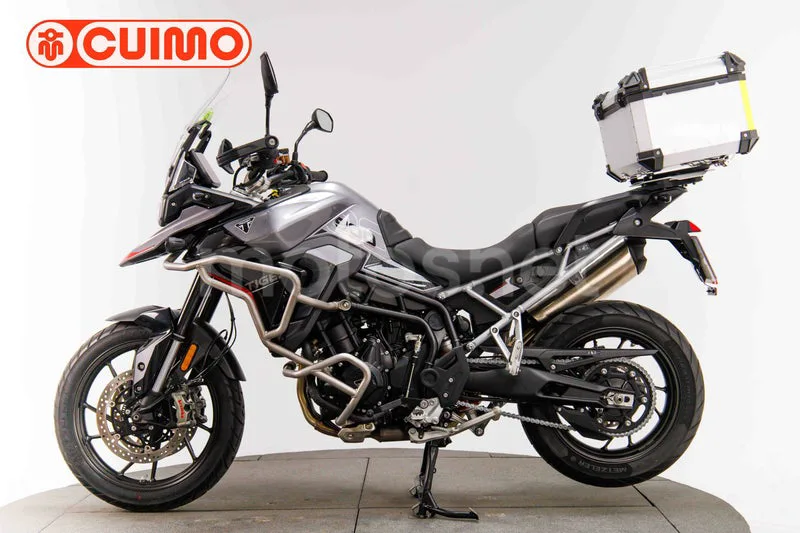 Triumph Tiger 900 - Vista 8