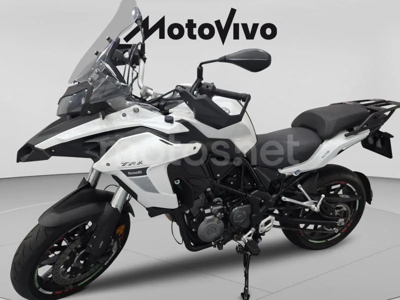 Benelli TRK 502 - Vista 5