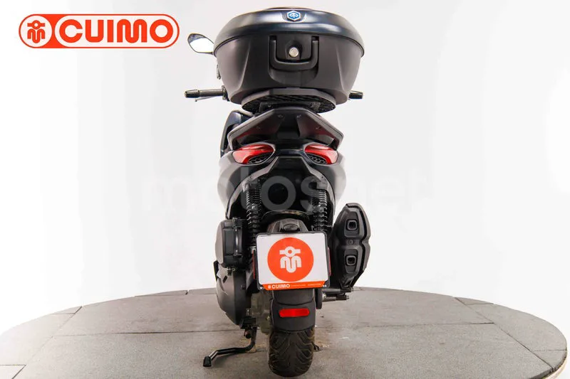 Piaggio Beverly 400 - Vista 5