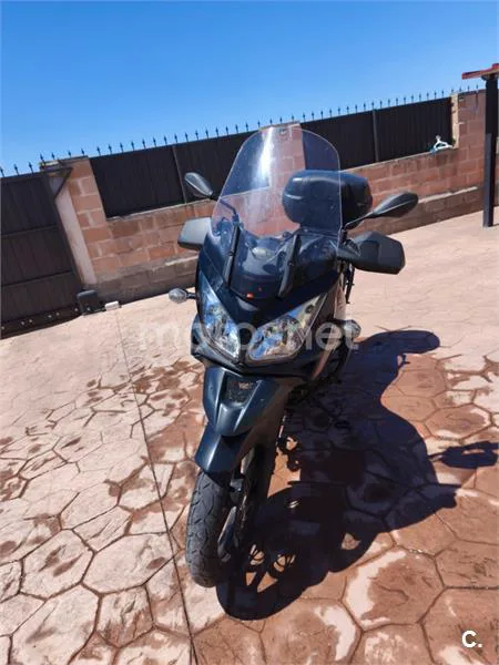 Suzuki V-Strom 650 - Vista 3