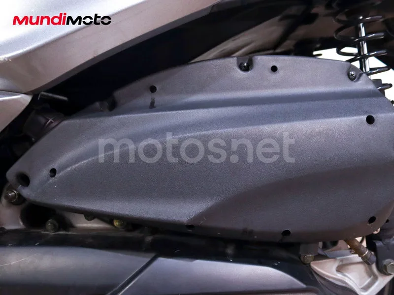 Kymco Grand Dink 300 - Vista 39