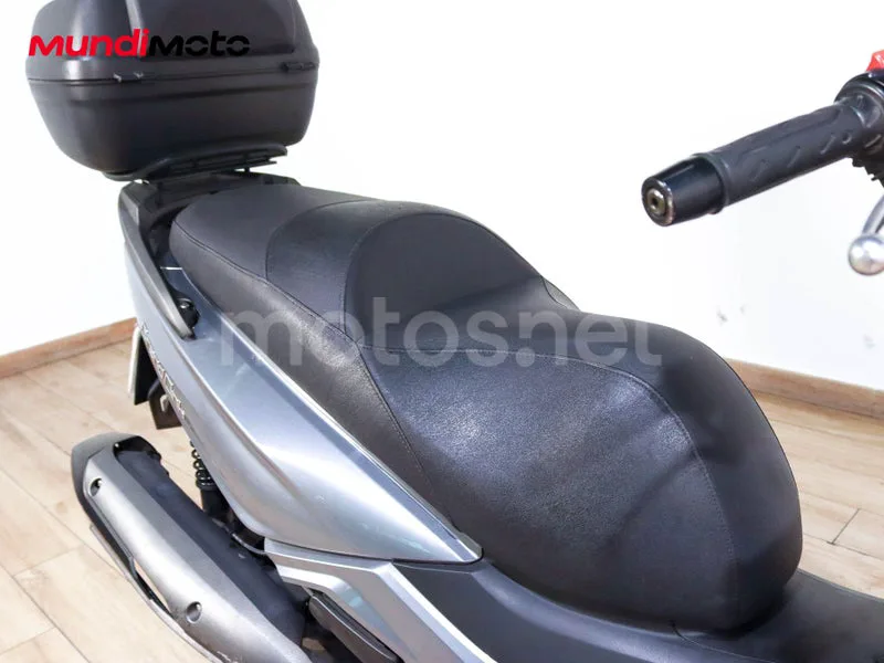 Kymco Grand Dink 300 - Vista 57