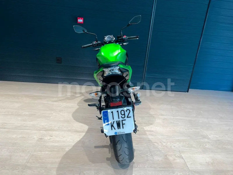 Kawasaki Z650 - Vista 6