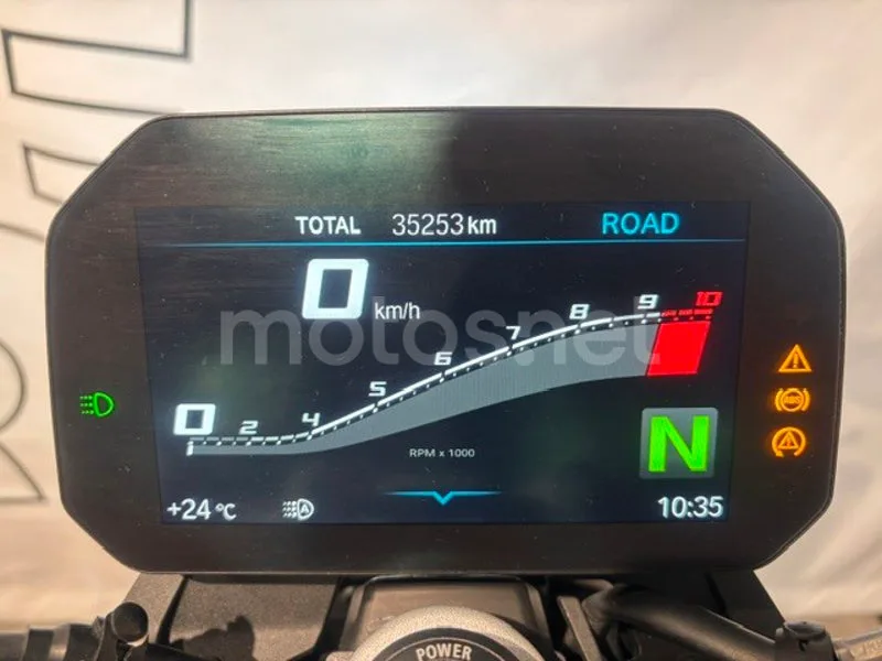 BMW F 900 R - Vista 6