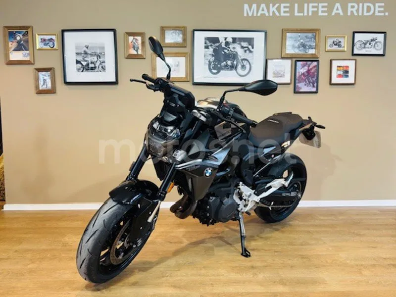 BMW F 900 R 8500 € 2024 Murcia - 2