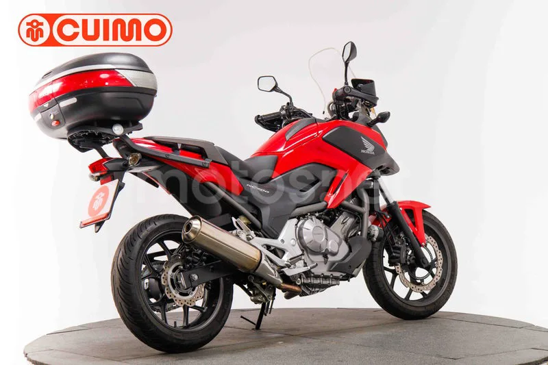 Honda NC700X - Vista 4