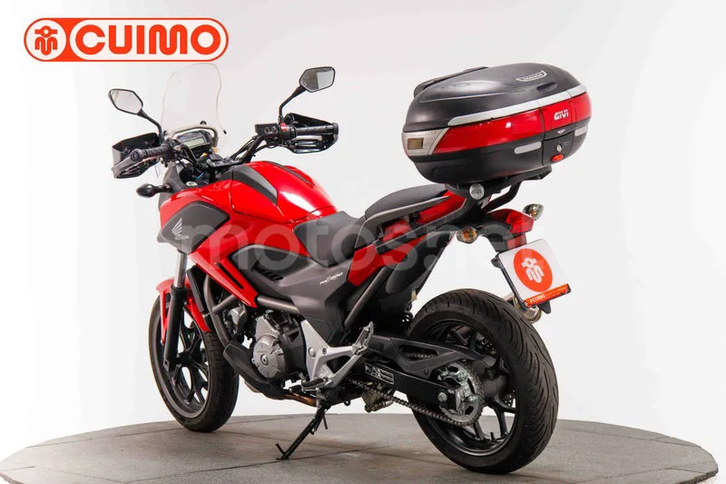 Honda NC700X - Vista 7