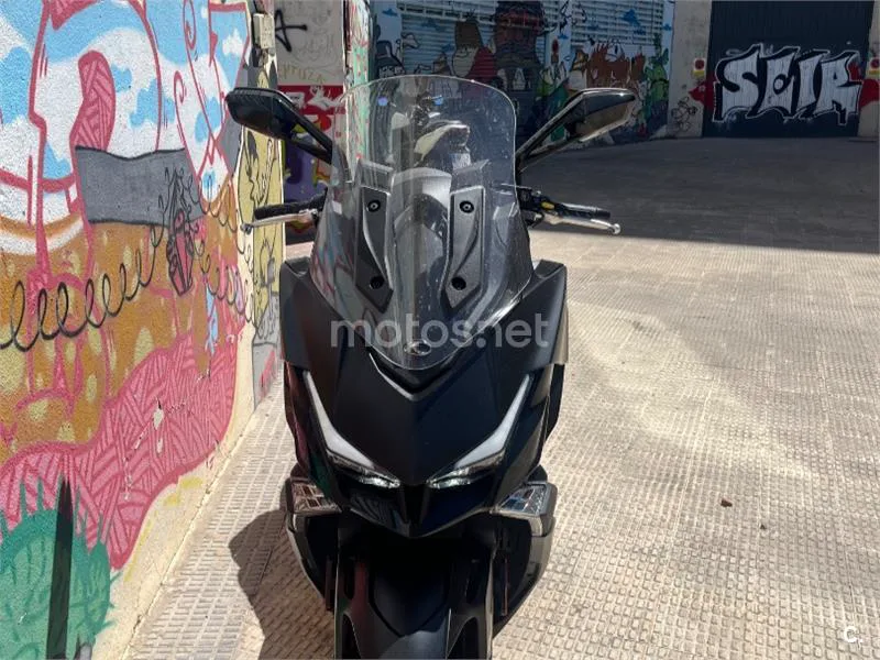 Kymco Xciting VS 400 - Vista 3