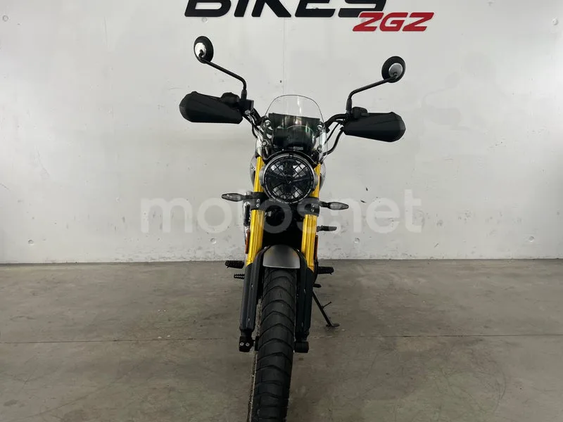 Triumph Scrambler 400 X - Vista 4