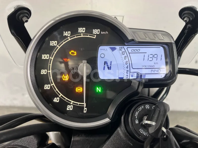 Triumph Scrambler 400 X - Vista 10