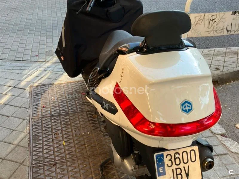 Piaggio XEvo 125 - Vista 3