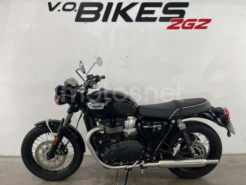 Triumph Bonneville T100 9990 € 2025 Zaragoza - 2