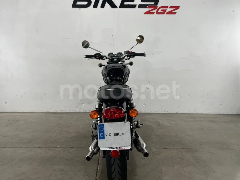 Triumph Bonneville T100 - Vista 7