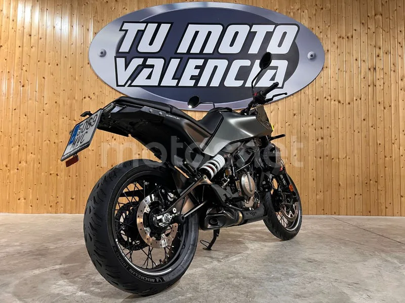 Husqvarna Svartpilen 401 - Vista 5