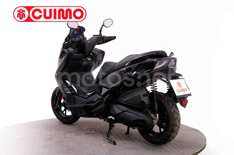 Kymco DTX 350 - Vista 6